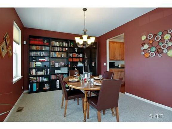 3rd image of 2563 Savanna Dr