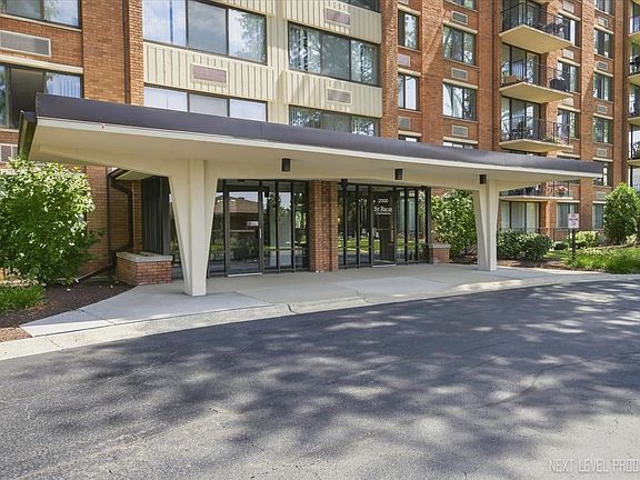 2nd image of 2000 Saint Regis Dr APT 6F