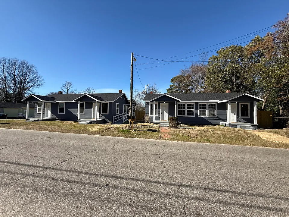 213 Andy St #215