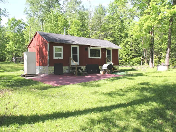 879 Mahoney Hill Road, Bingham, ME 04920