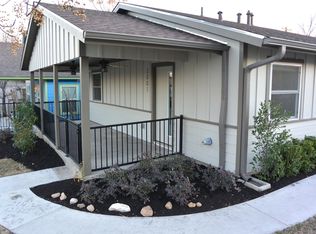 2001 E 10th St, Austin, TX 78702