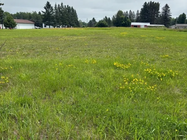 Wrenshall St, Wrenshall, MN 55797