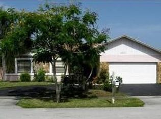 4837 NW 93rd Ter, Sunrise, FL 33351