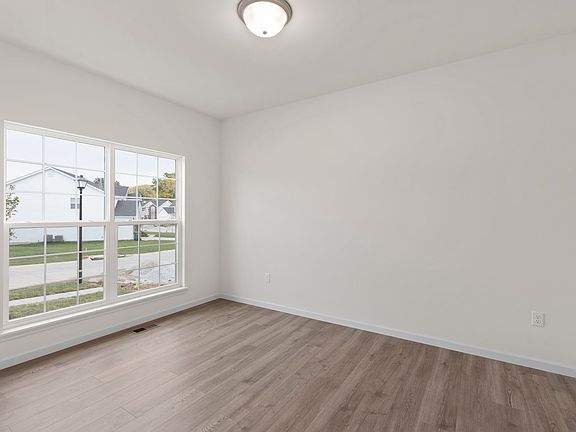 4th image of 289 Osprey Ct