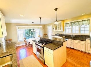 15 Church Ln, Chester, NH 03036