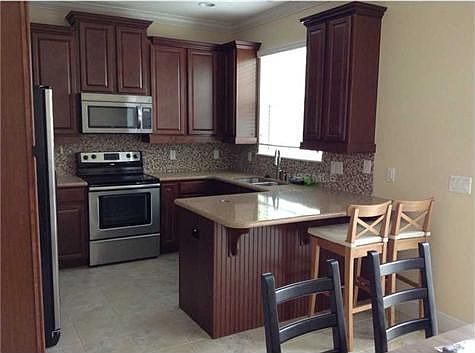 5th image of 9403 Tawnyberry St