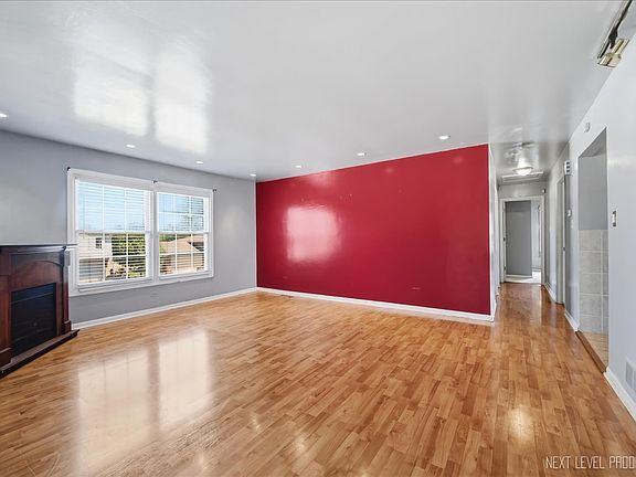 4th image of 3125 Shagbark Ln