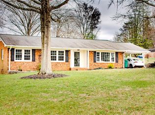 145 W Lake Rd, Eden, NC 27288