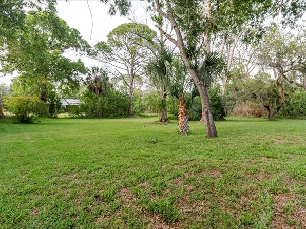 Highland Ave #12, Tarpon Springs, FL 34689