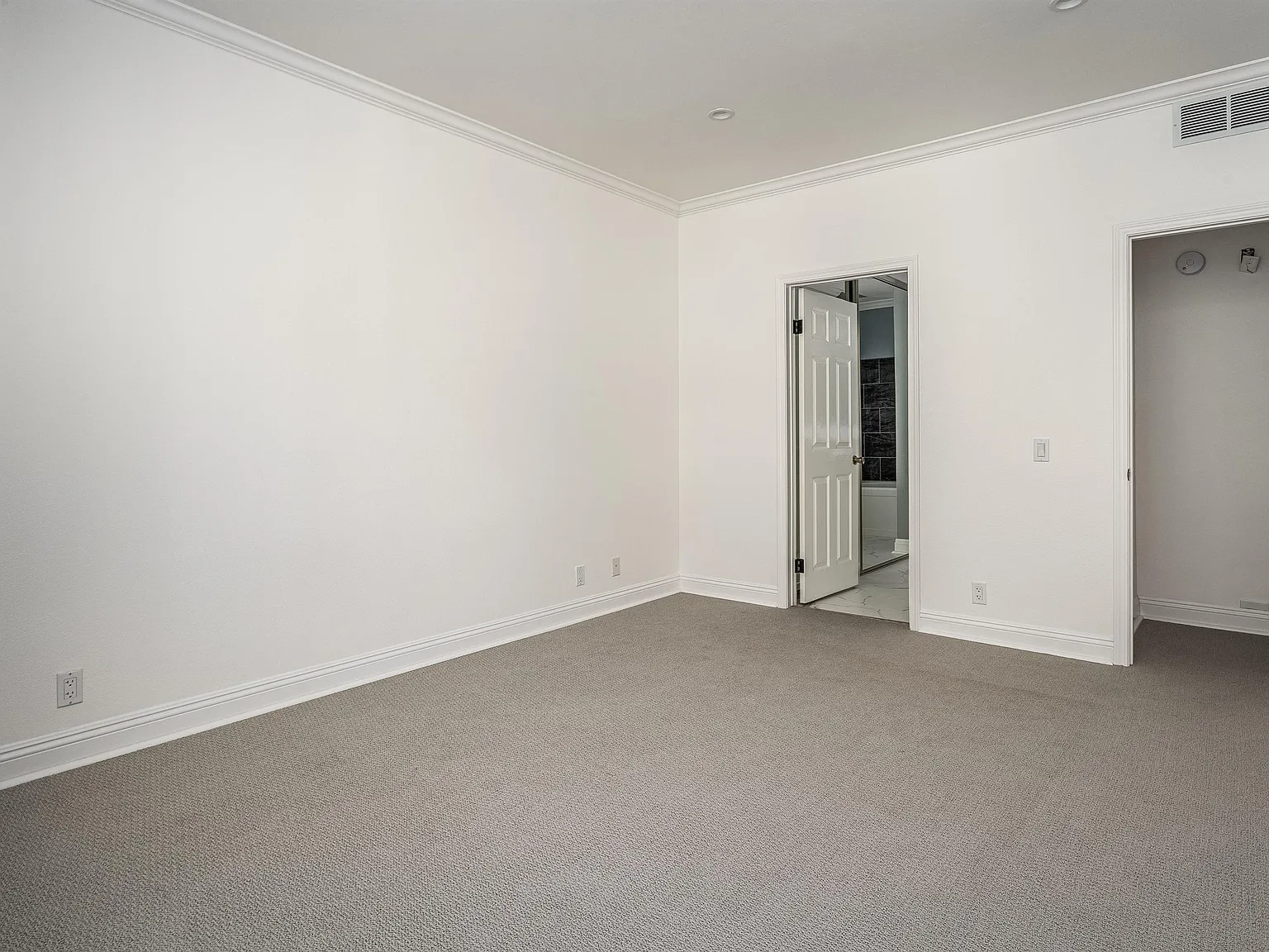 5865 Friars Rd. Unit 3305 San Diego, CA — Photo 4