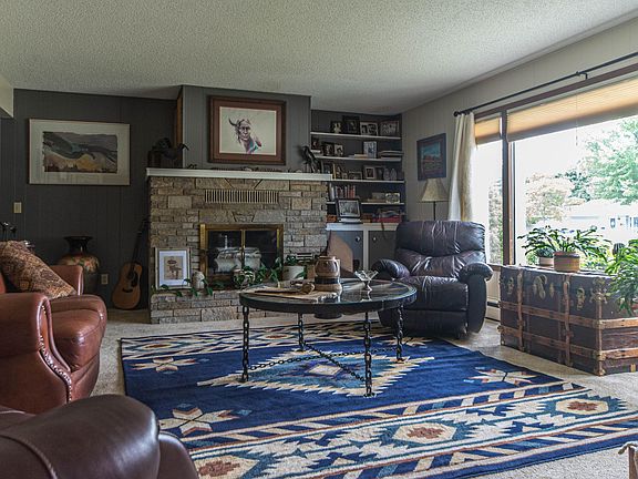 2nd image of 555 E Brege Dr