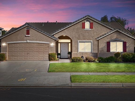 4th image of 2223 Shire Way