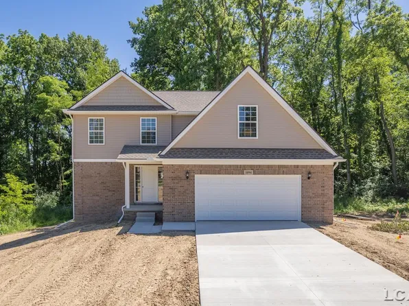 1094 Preservation Dr, Tecumseh, MI 49286
