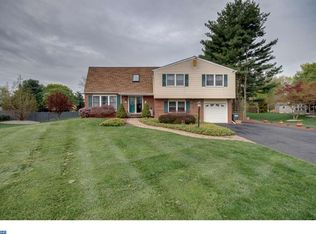 73 Shelley Rd, Holland, PA 18966