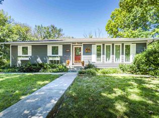 410 Warner Park Rd, Manhattan, KS 66503