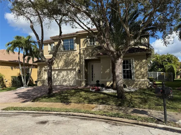 4160 Cascade Ter, Fort Lauderdale, FL 33332
