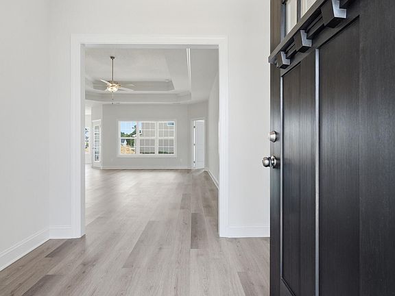 3rd image of 810 Maritime Way