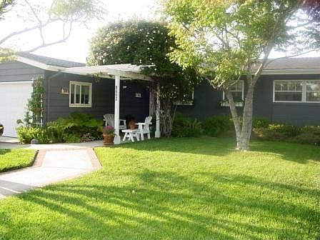 Charming front entry