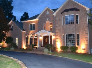 381 Lake Forest Dr, Taylorsville, NC 28681