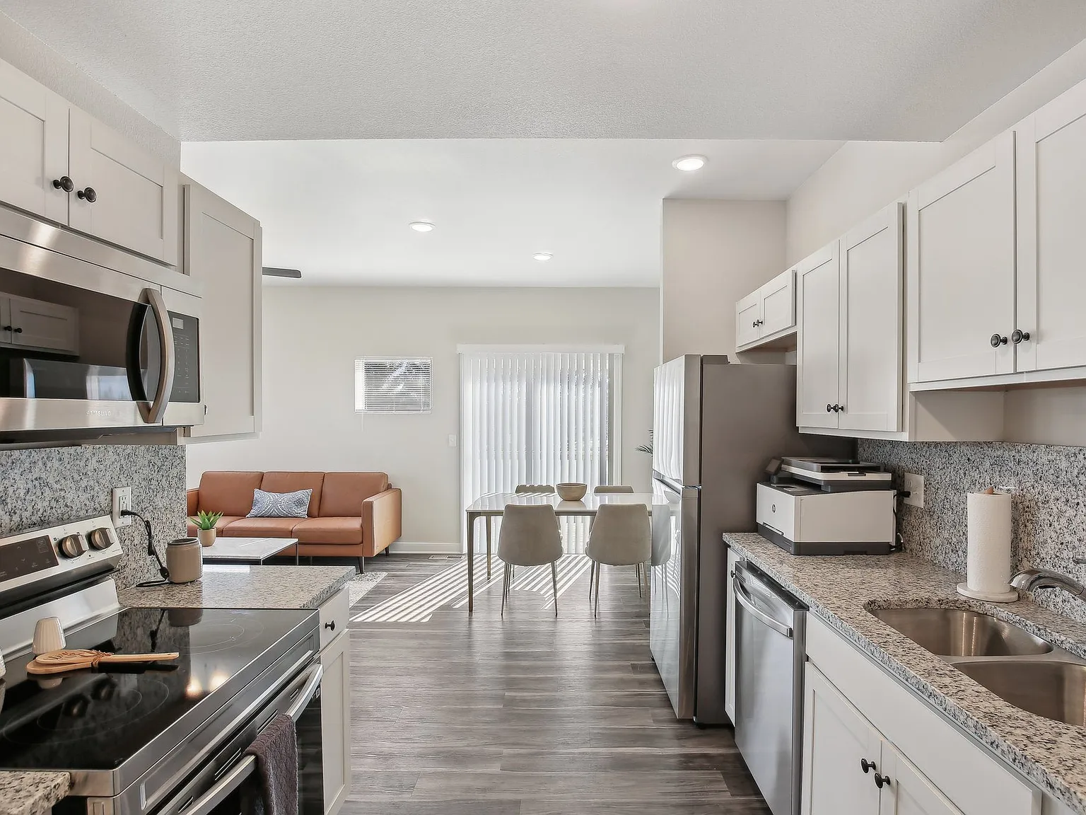 Chapman Ridge Townhomes — Photo 2