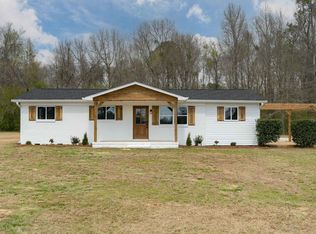 1317 Lawley Rd, Bessemer, AL 35023