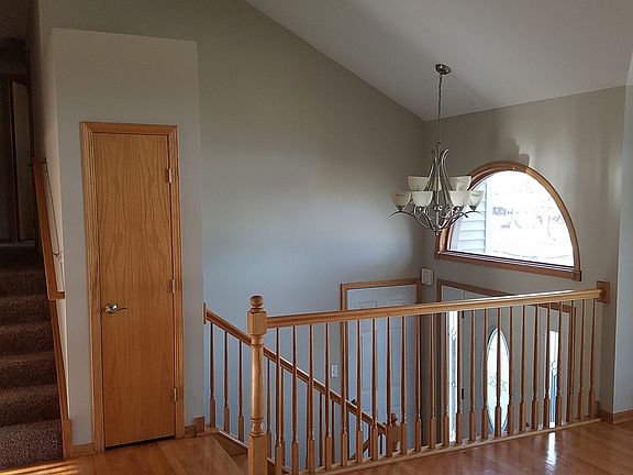 4th image of 17430 Throop St