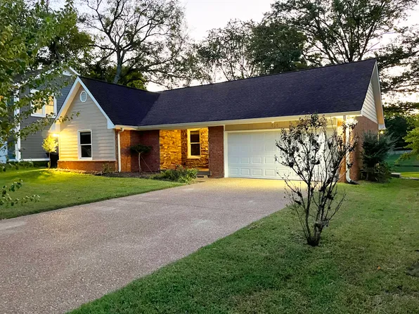 (undisclosed Address), Franklin, TN 37064