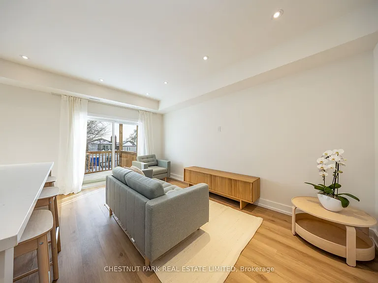 29 Hatherley Rd #D — Photo 14