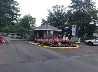 43 E Cambridge Cir #E, Manchester Township, NJ 08759