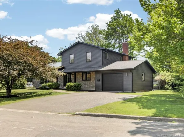 38 Kirton Ct, Riverview, NB E1B 3P9