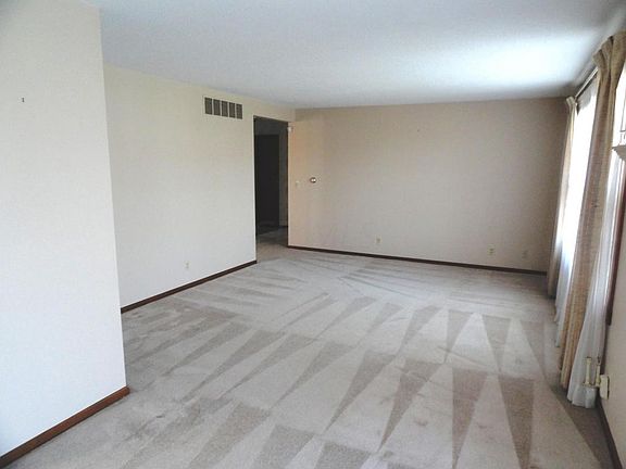 Dining Room to Living Room