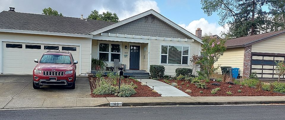 1st image of 183 Westridge Dr