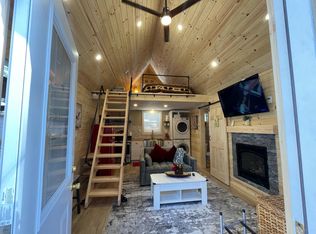 970 Lakeview Ave, South Lake Tahoe, CA 96150