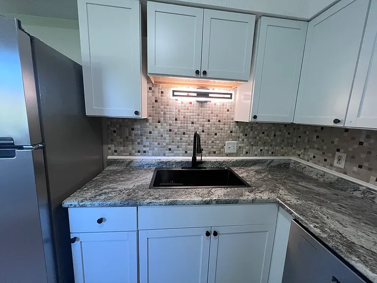 3411 Elm Street Dr #B — Photo 3