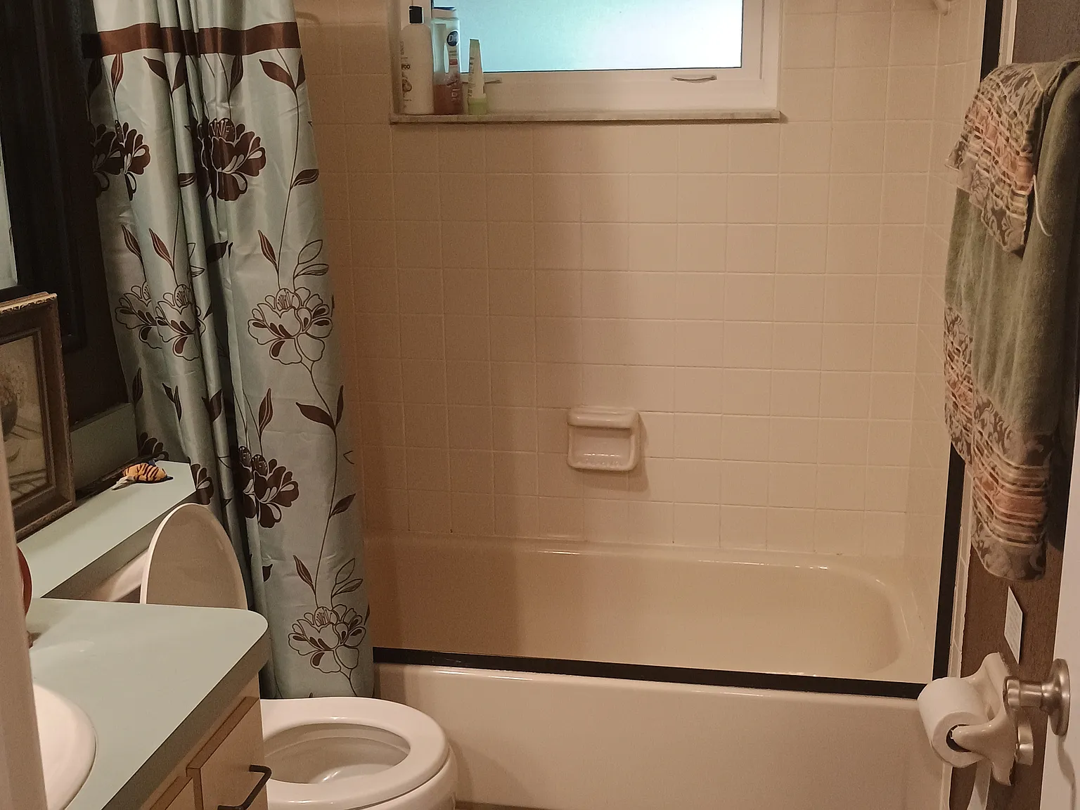 Teaquality Room Rental — Photo 2