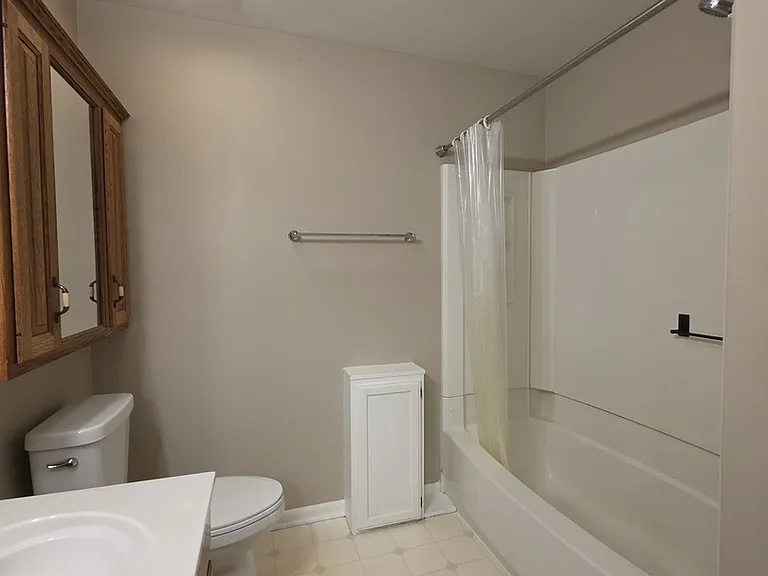 407 Spaulding Rd #407 — Photo 6