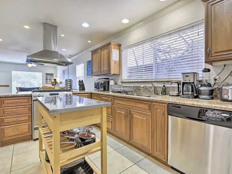 515 Mountain View Ave #A — Photo 12