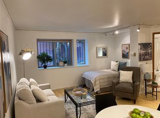 29 Etruria St APT 307, Seattle, WA