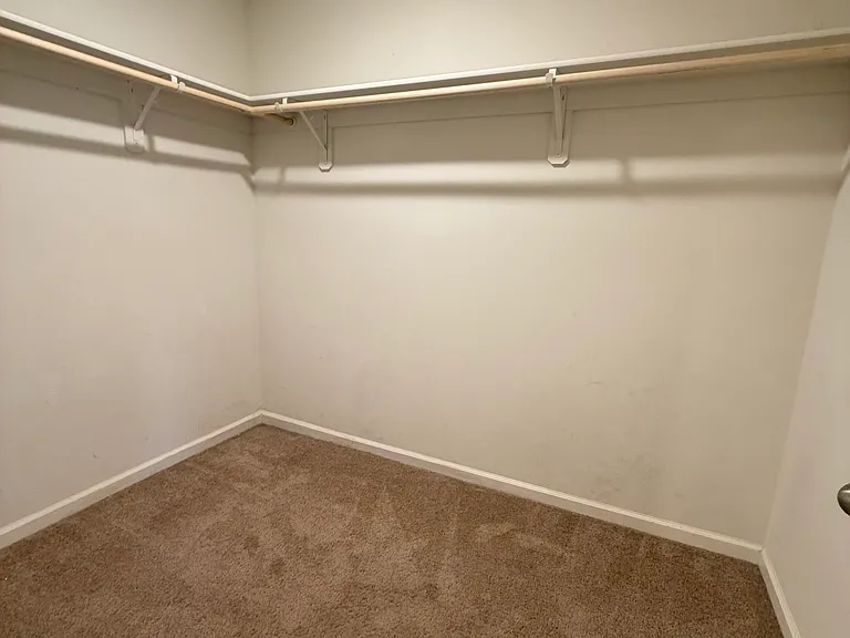 5581 W Pontiac Way — Photo 7