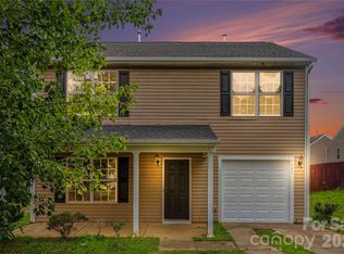 5626 Graypark Dr, Charlotte, NC 28269