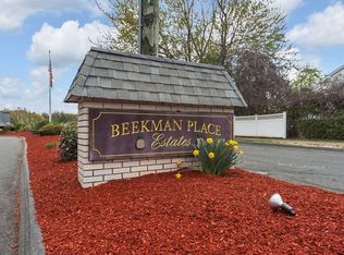 138 Beekman Dr, Agawam, MA 01001