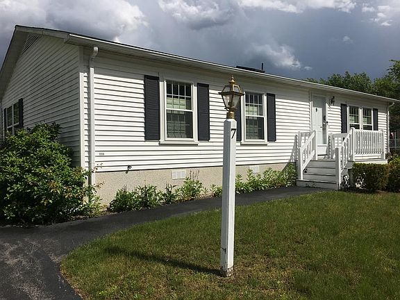 2nd image of 7 Knollwood Dr