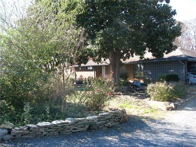 825 Lula Ray Rd, Randleman, NC, 27317