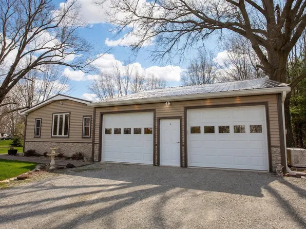 9006 W Old Road 30, Etna Green, IN 46524