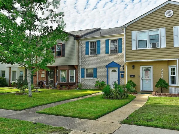 2238 Windom Pl, Virginia Beach, VA 23454