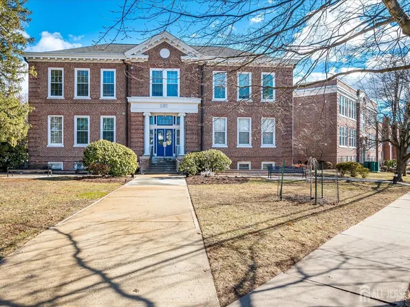 201 S 2nd Ave APT 32, Highland Park, NJ 08904