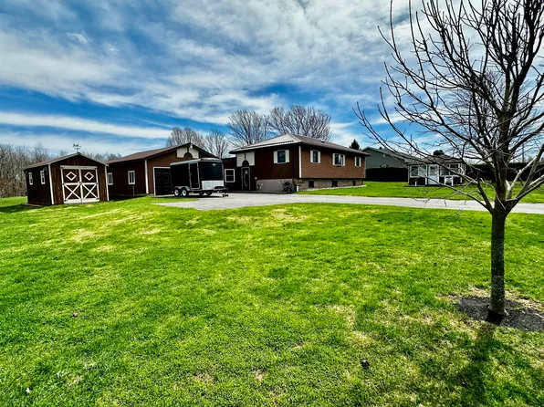 212 Meehan Rd, Malone, NY 12953