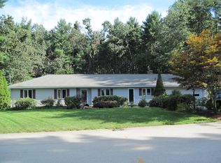 3 Birdie Ln, Hudson, NH 03051