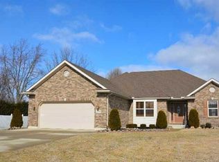 2799 Chatham Dr, Troy, OH 45373