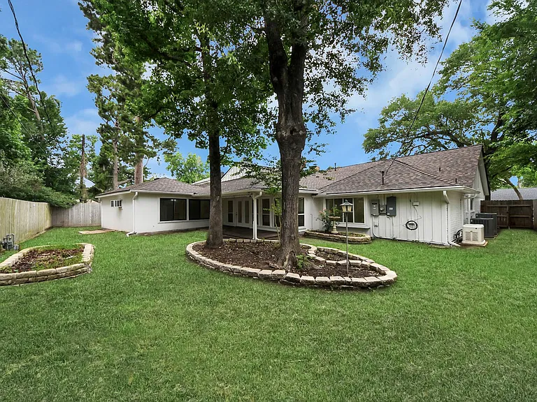 25511 Many Oak Dr — Photo 42